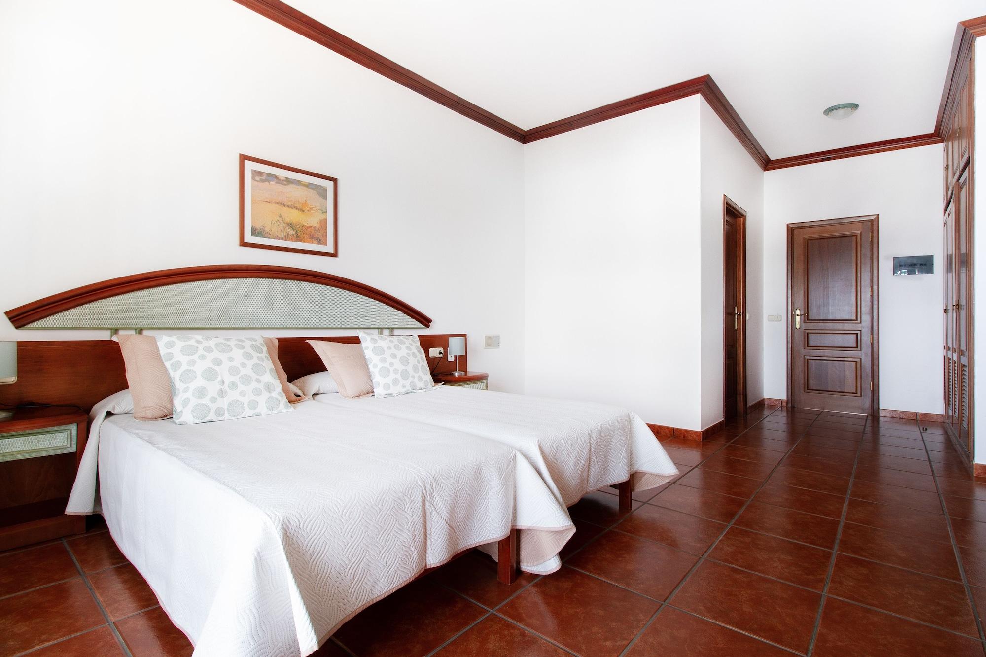 โอเตลิโอ เอล กัมโป Bed & Breakfast ไยซา ภายนอก รูปภาพ